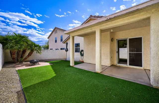 Northwest Las Vegas Home Near Walking Trails & Parks Gallery 3