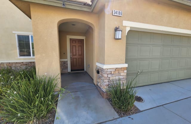 34186 Shasta Dr - 34186 Shasta Drive, Lake Elsinore, CA 92532