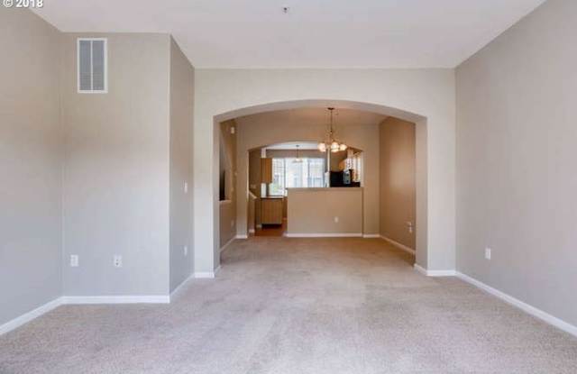 Beautiful Townhome Available in the Progress Ridge Subdivision in Beaverton! photos photos