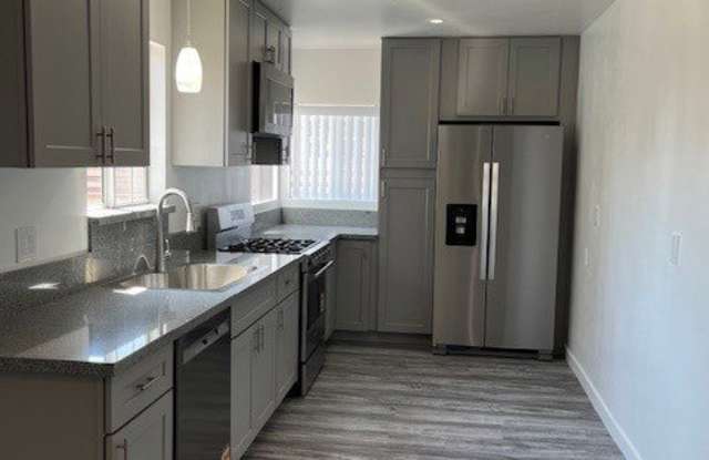 9025 Gullo Avenue photos photos