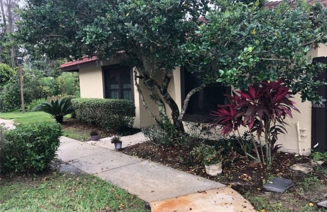 524 HUNTER CIRCLE - 524 Hunter Cir, Poinciana, FL 34758