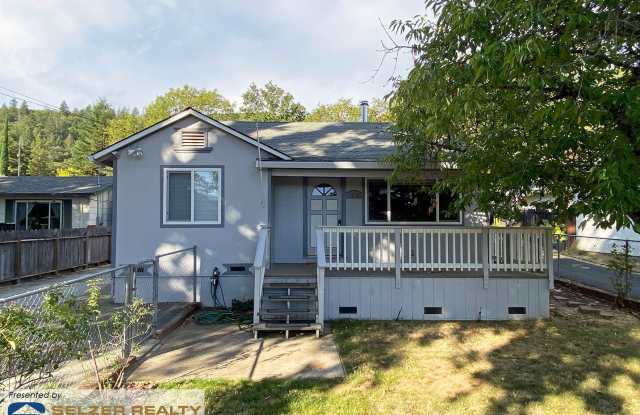 Cozy 3 bd. home on Ukiah's westside! photos photos Cozy 3 bd. home on Ukiah's westside! photos photos