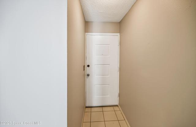 190 Paradise Boulevard Gallery 3