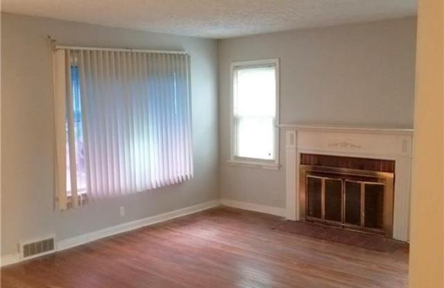 3513 North LAYMAN Avenue Gallery 2