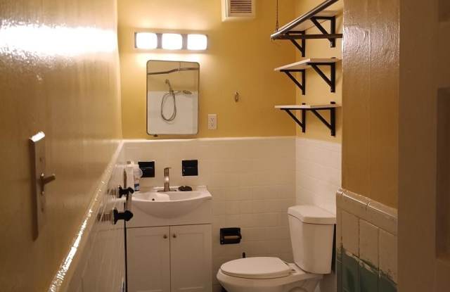 312 S 12TH STREET - 312 South 12th Street, Philadelphia, PA 19107