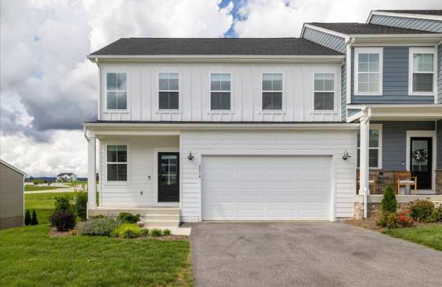 Spacious Home in Westhill Community - 2016 Coneflower Lane, Prices Fork, VA 24060