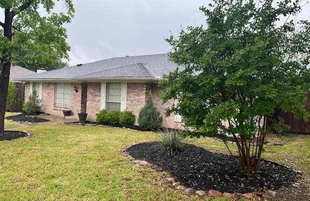 1803 Kensington Drive - 1803 Kensington Drive, Carrollton, TX 75007