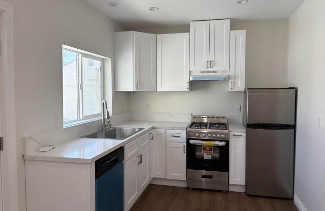 9735 Lev Avenue photos photos