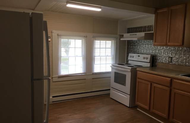 East Wendover area 2 BR with storage building and fenced yard Gallery 4