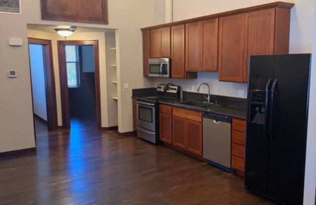 Downtown Charm Meets Modern Convenience in a Stylish 2-Bed Retreat photos photos