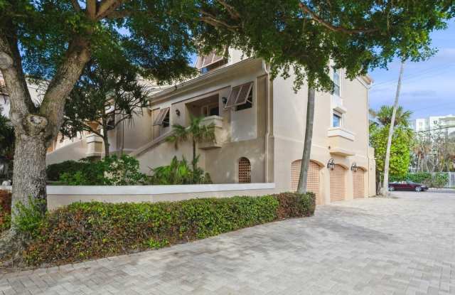 1195 COQUILLE STREET photos photos