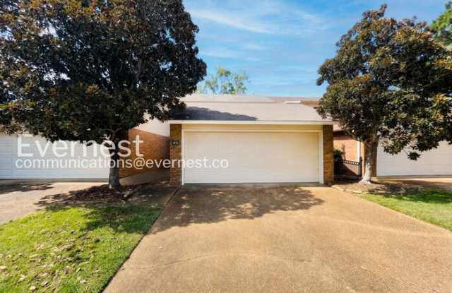 418 Lakebend Place Gallery 1