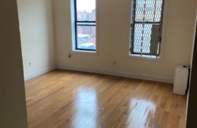675 Mace Ave - 675 Mace Avenue, Bronx, NY 10467