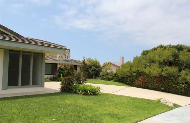 3412 Seaglen Drive Gallery 4