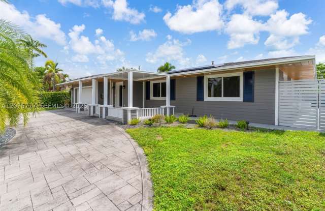 15825 SW 103rd Pl Gallery 2