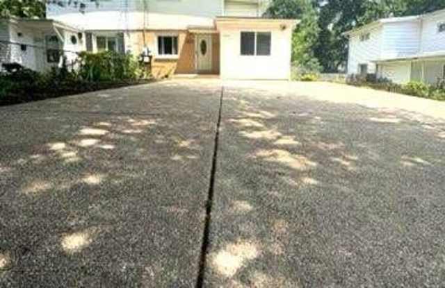 10710 MAPLE STREET photos photos