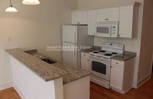 75 Maple st. - 75 Maple Street, Marlborough, MA 01752 75 Maple st. - 75 Maple Street, Marlborough, MA 01752