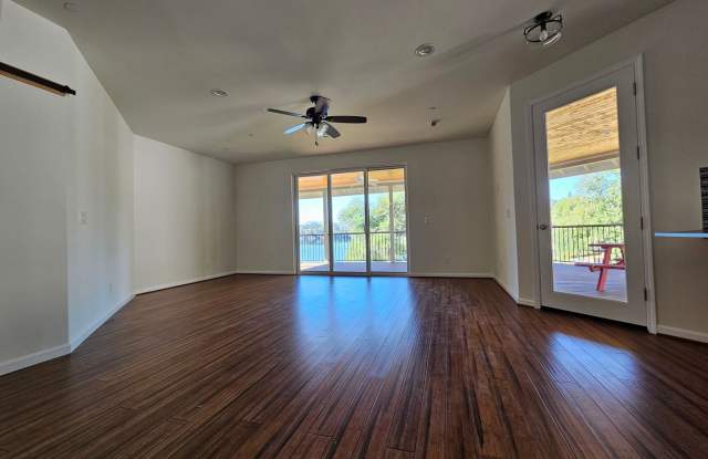 Hidden Valley Lakeside Rental Gallery 3