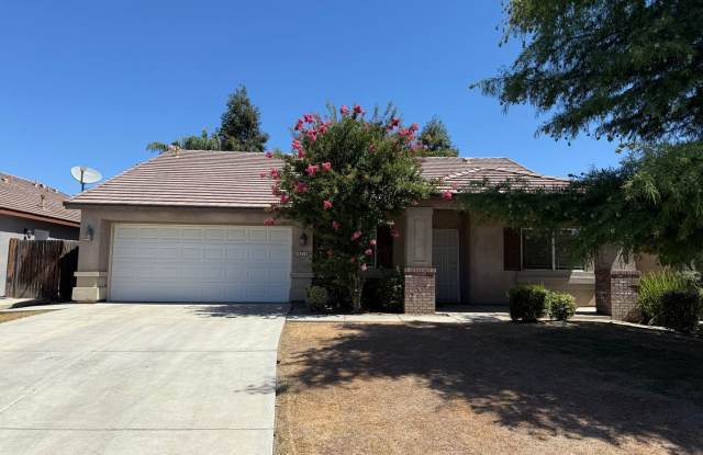 Beautiful 4-Bedroom, 2-Bathroom Home in Southwest Bakersfield photos photos