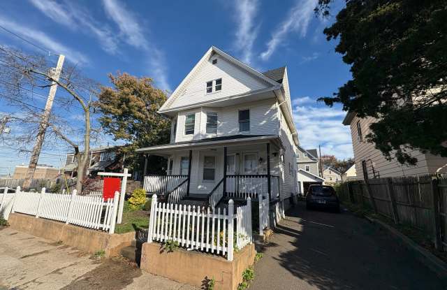 25 Deforest Avenue - 25 Deforest Avenue, Bridgeport, CT 06607