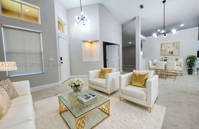 720 Stanton Dr Gallery 3