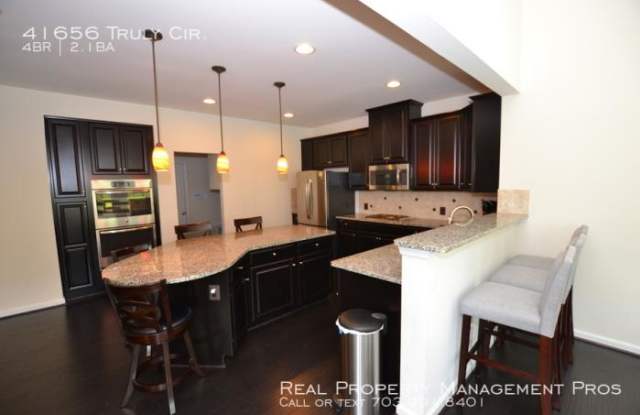 41656 Truly Cir. Gallery 4