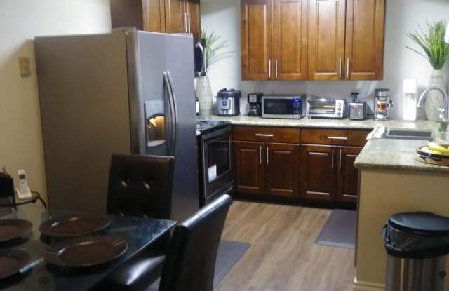 1 Bedroom + Optional bedroom for Rent in Mission Valley! photos photos