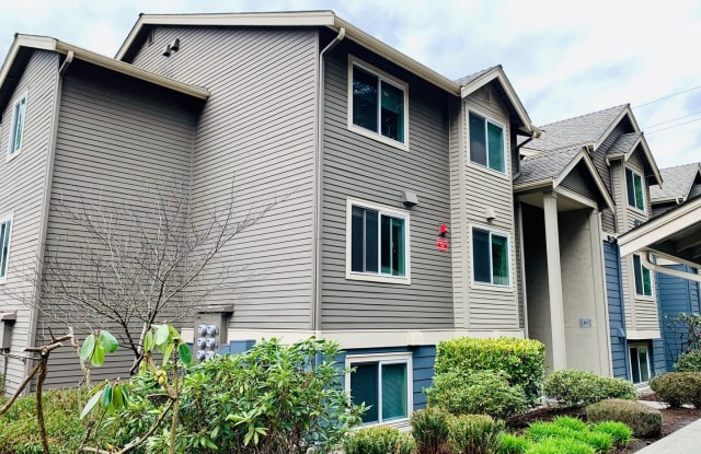 19410 Bothell Way NE #D-201 - 19410 Bothell Way Northeast, Bothell, WA 98011
