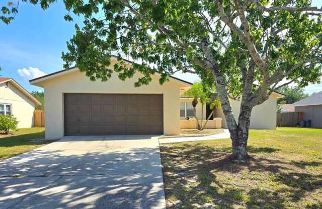 3848 Featherwood Trl photos photos