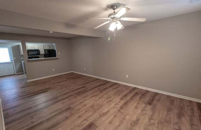 Large duplex in Vanderveen photos photos