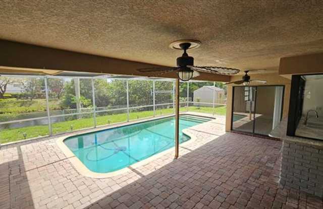 9220 SW 56th Street St COOPER CITY, FL 33328 photos photos