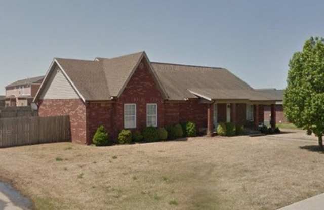 PRE-LEASING Brick 4 Bedroom 2 Bath Home Avail 8/10/26 photos photos