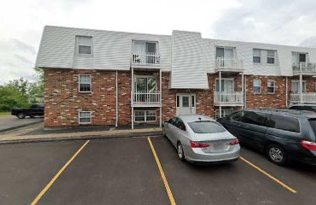 Gravois Apartments LLC Gallery 4