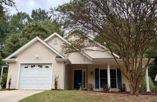 Recently Renovated 2 Bedroom 2 Bathroom Home Gallery 1