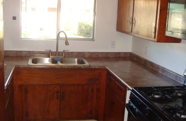 137 South Topanga Drive photos photos