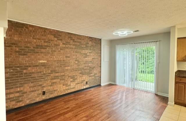 1167 Tatesbrook Dr. Apt B photos photos