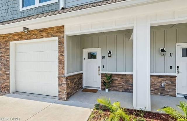 Charming 3BR Townhome in Panama City Gallery 1