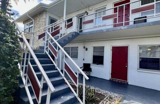 5920 18th St N Apt 14 Gallery 2