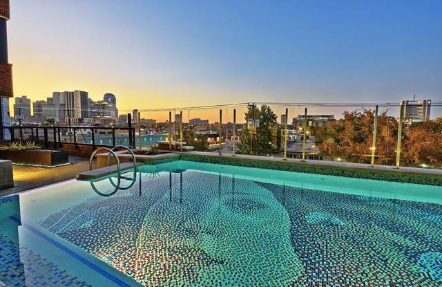2901 Canton St - 2901 Canton Street, Dallas, TX 75226