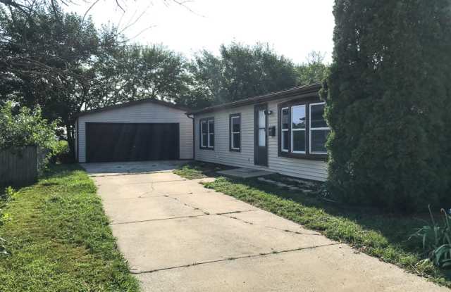 1154 Barry Ln - 1154 Barry Lane, Sauk Village, IL 60411
