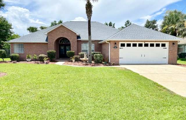 Gorgeous 3 Bedroom Home For Rent! photos photos