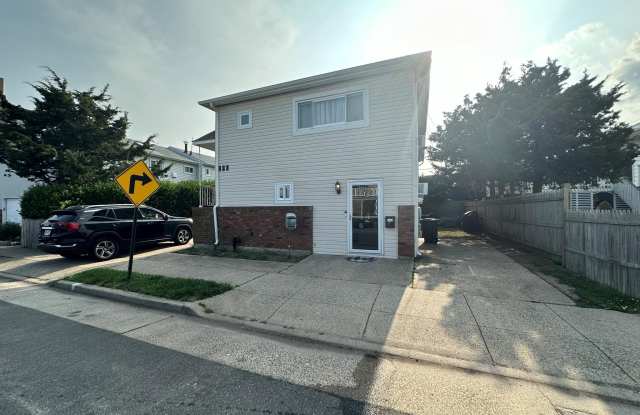 115 Maple Boulevard photos photos