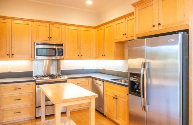2BR/1.5BA Townhome! Affordable Below Market Rate Unit! Private Patio! Pet! PROGRESSIVE - 13 Tamalpais Commons Lane, Mill Valley, CA 94941