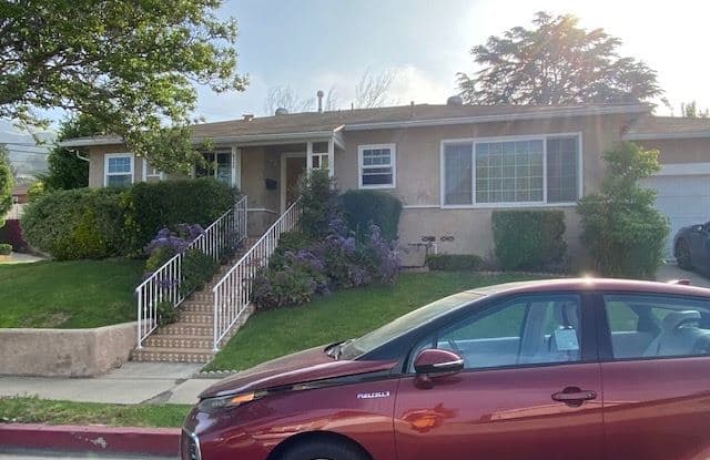 8342 Valecrest Dr - 8342 Valecrest Street, Los Angeles, CA 91352