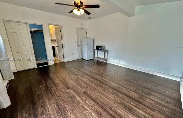 6773 Camelia Dr Gallery 2