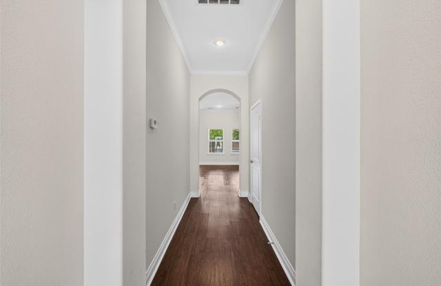 8504 Christie Lane Gallery 3