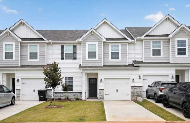 New Construction Near Downtown Fountain Inn photos photos