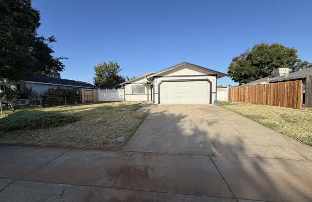 817 Redwood Avenue Gallery 2