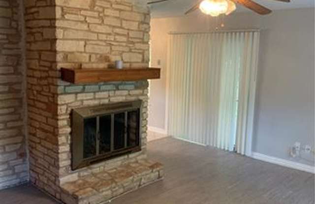 1103 Long Meadow DR Gallery 3