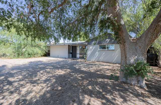 1808 W THOMAS RD photos photos